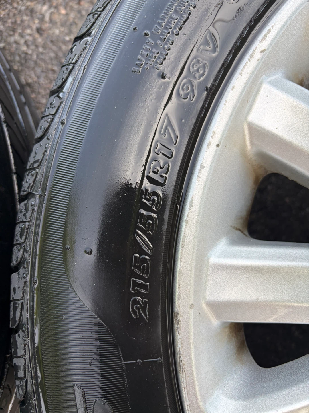 Ford OEM 17” rims and tires - photo 2