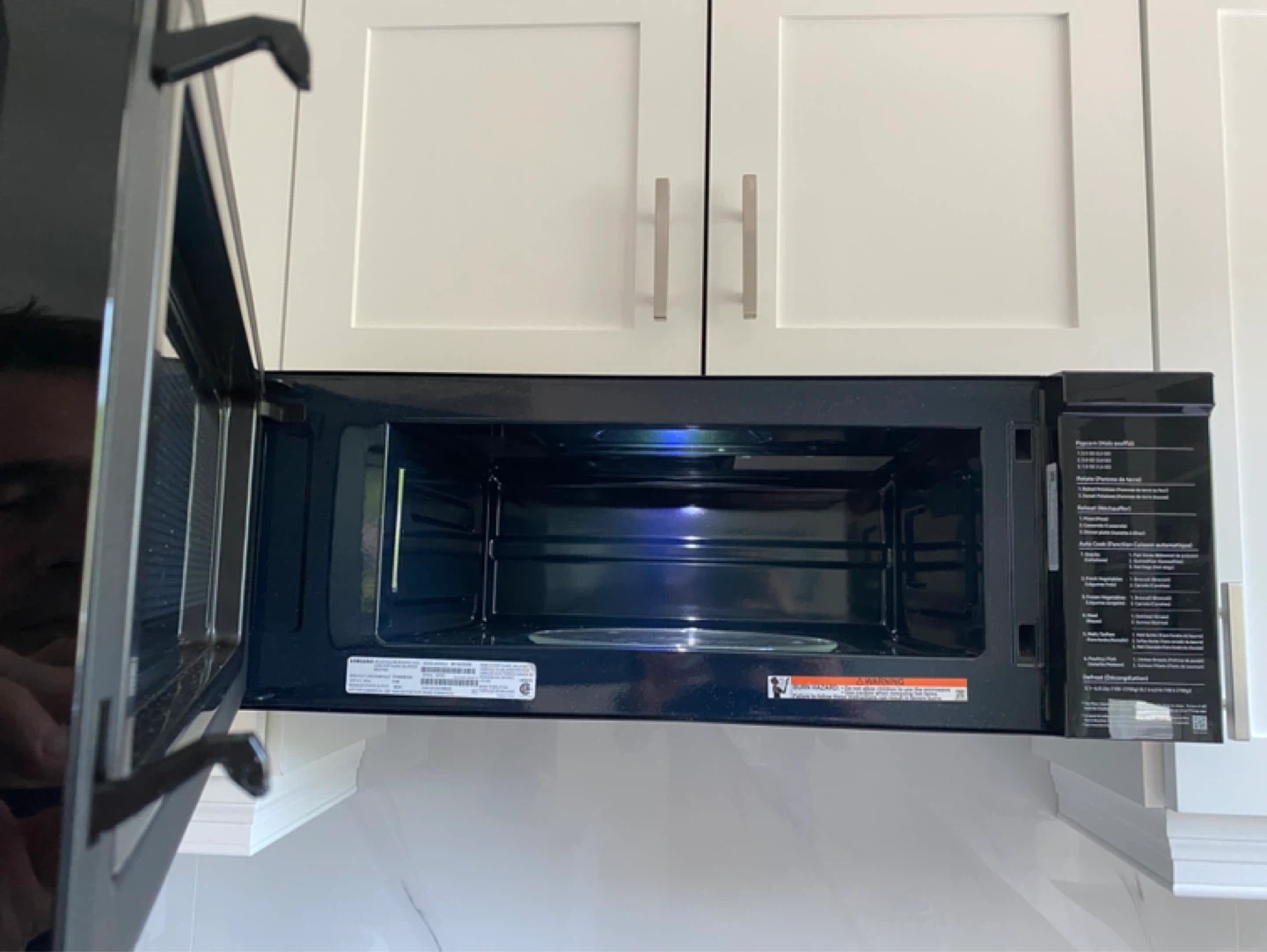 Samsung Over the Range Slim Microwave - photo 2