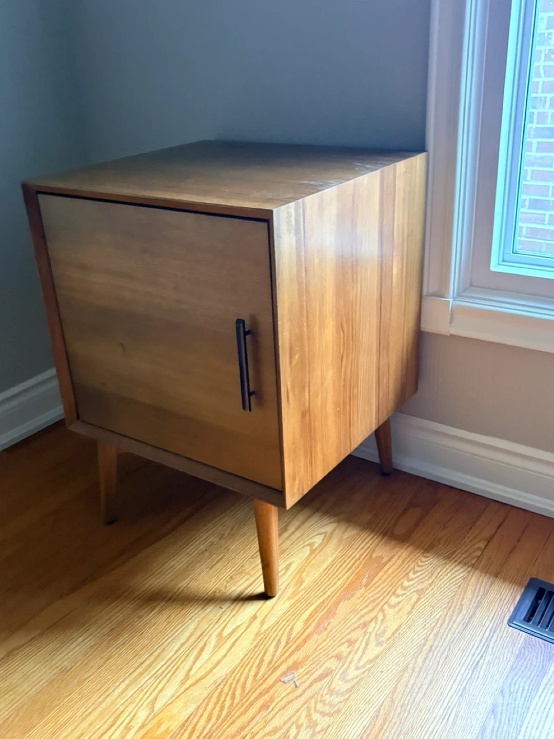 West Elm mid century MCM side cabinet / stereo - photo 2