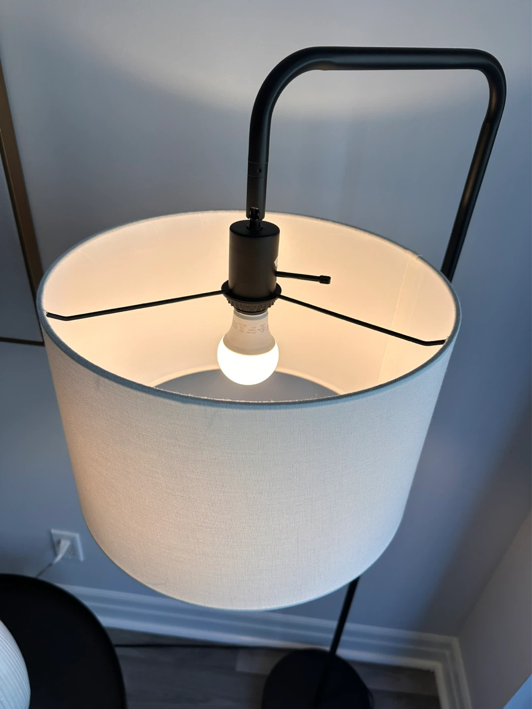 Modern Floor Lamp - photo 3
