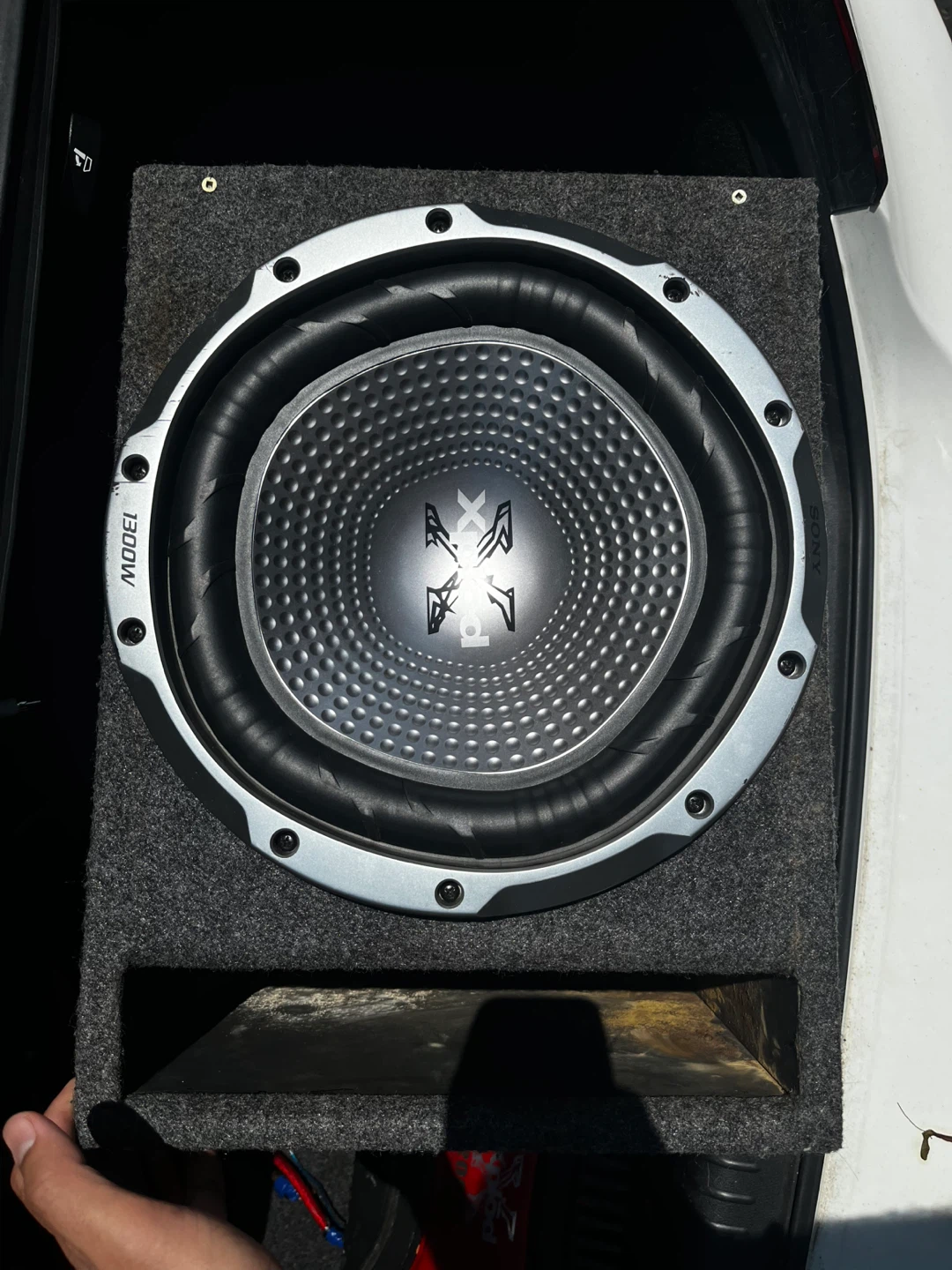 Sony Xplod Subwoofer and Amplifier - photo 2