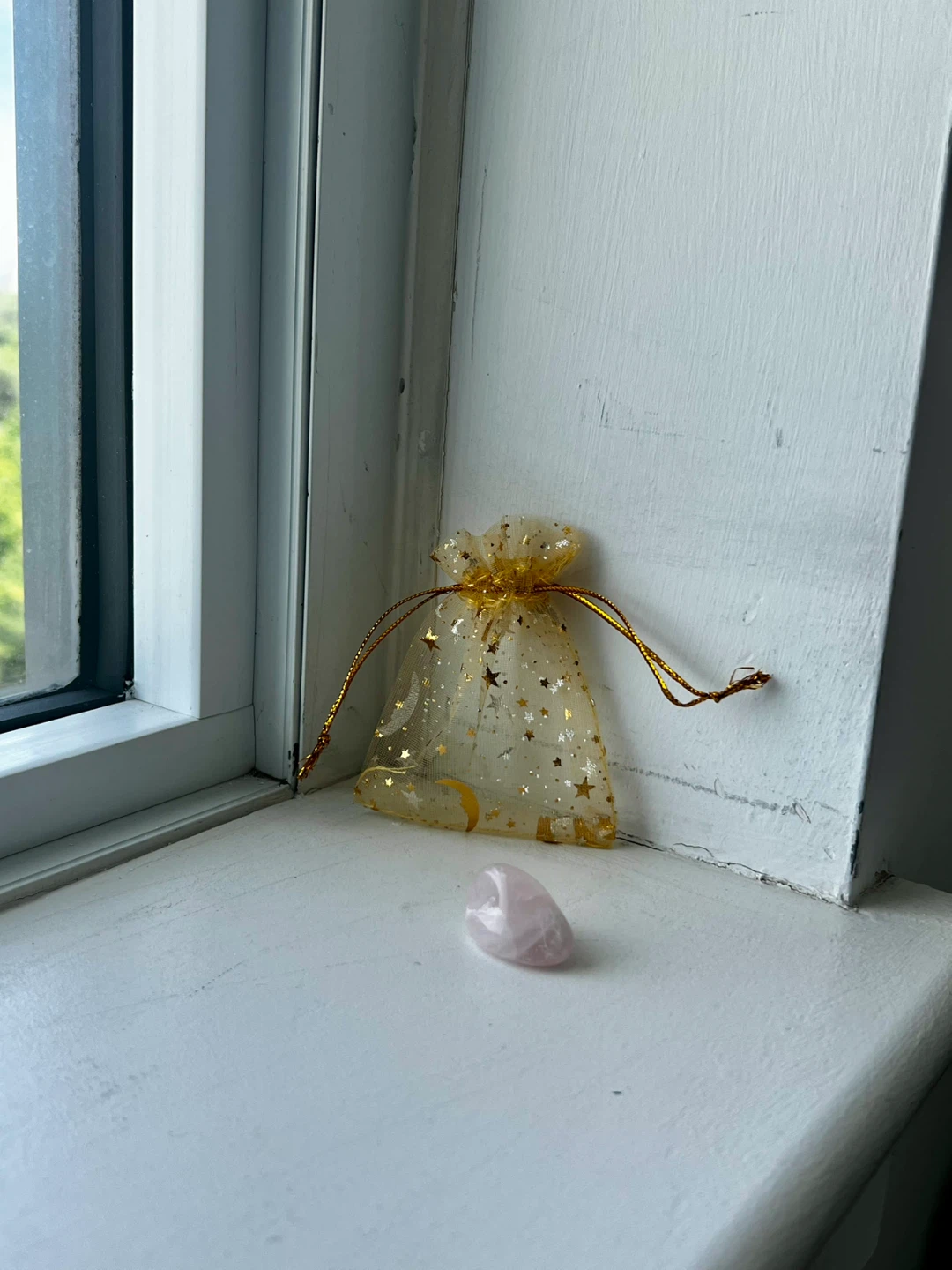 Tumbled Rose Quartz Crystal in pouch 💖 - photo 5