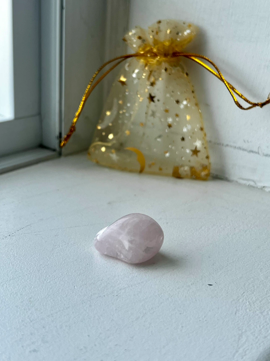 Tumbled Rose Quartz Crystal in pouch 💖 - photo 3
