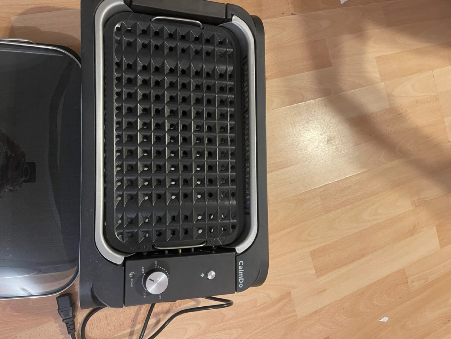 CalmDo Electric Grill with Griddle Plate - photo 2