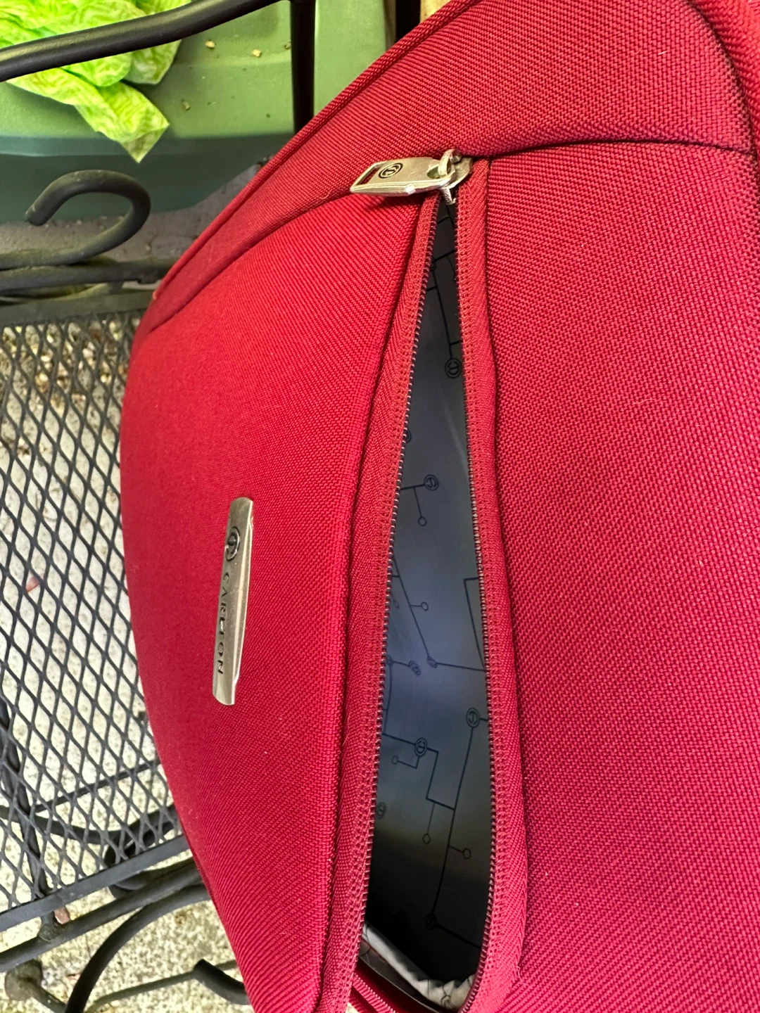 Carry-On Carlton Rolling Case - photo 5