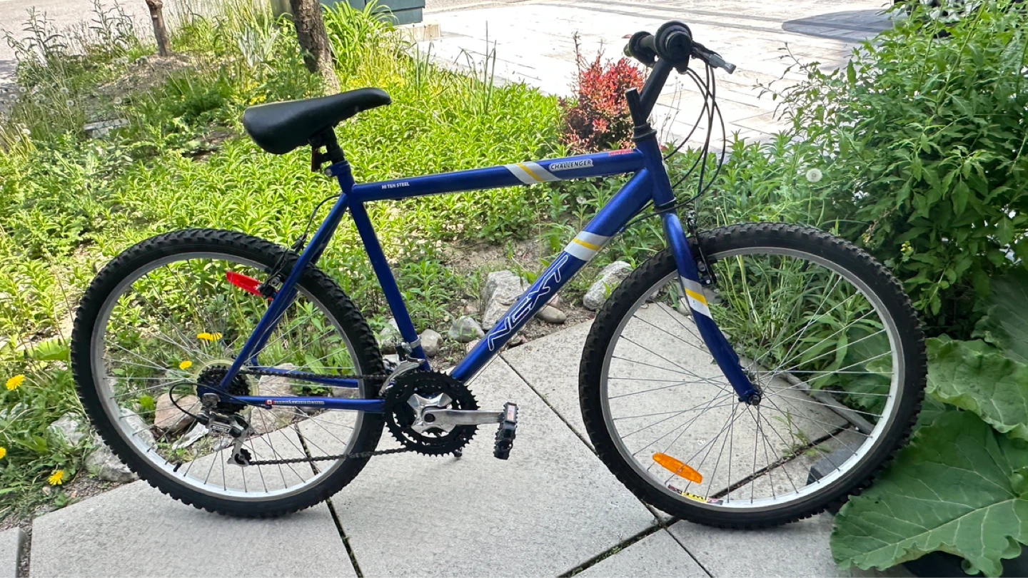 26” NEXT Challenger Blue Mountain Bike