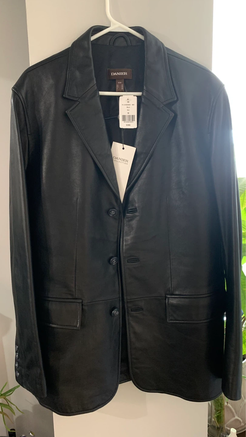Danier Leather Jacket Size Medium – Original $399 New - photo 2
