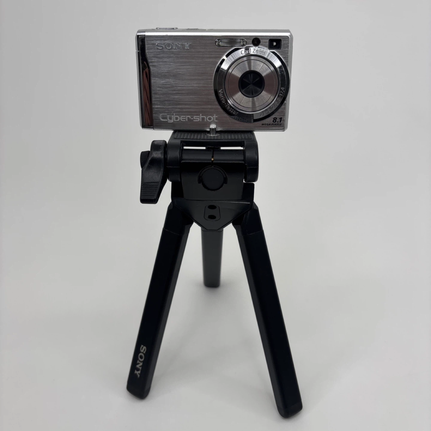Sony CyberShot DSC-W90 Digital Camera - photo 2