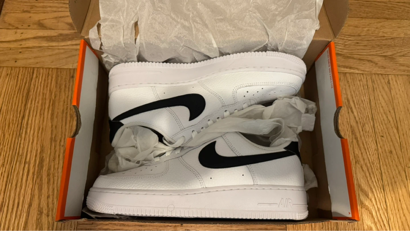 Nike Air Force 1 Low White/Black Size US 9 / EU 42.5
