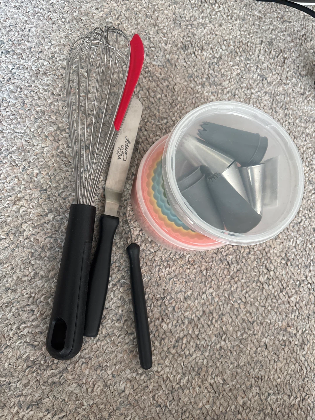 Baking Tool Set - Whisk, Spatula, Piping Tips