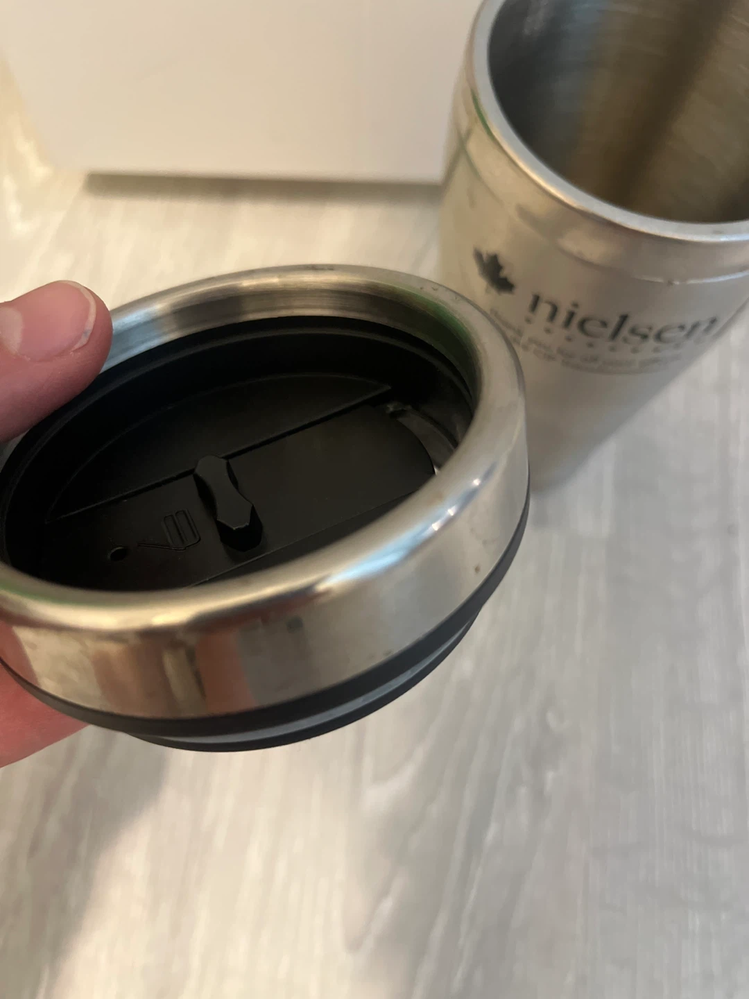 Nielsen Stainless Steel Travel Mug with Lid. 14 oz - photo 3