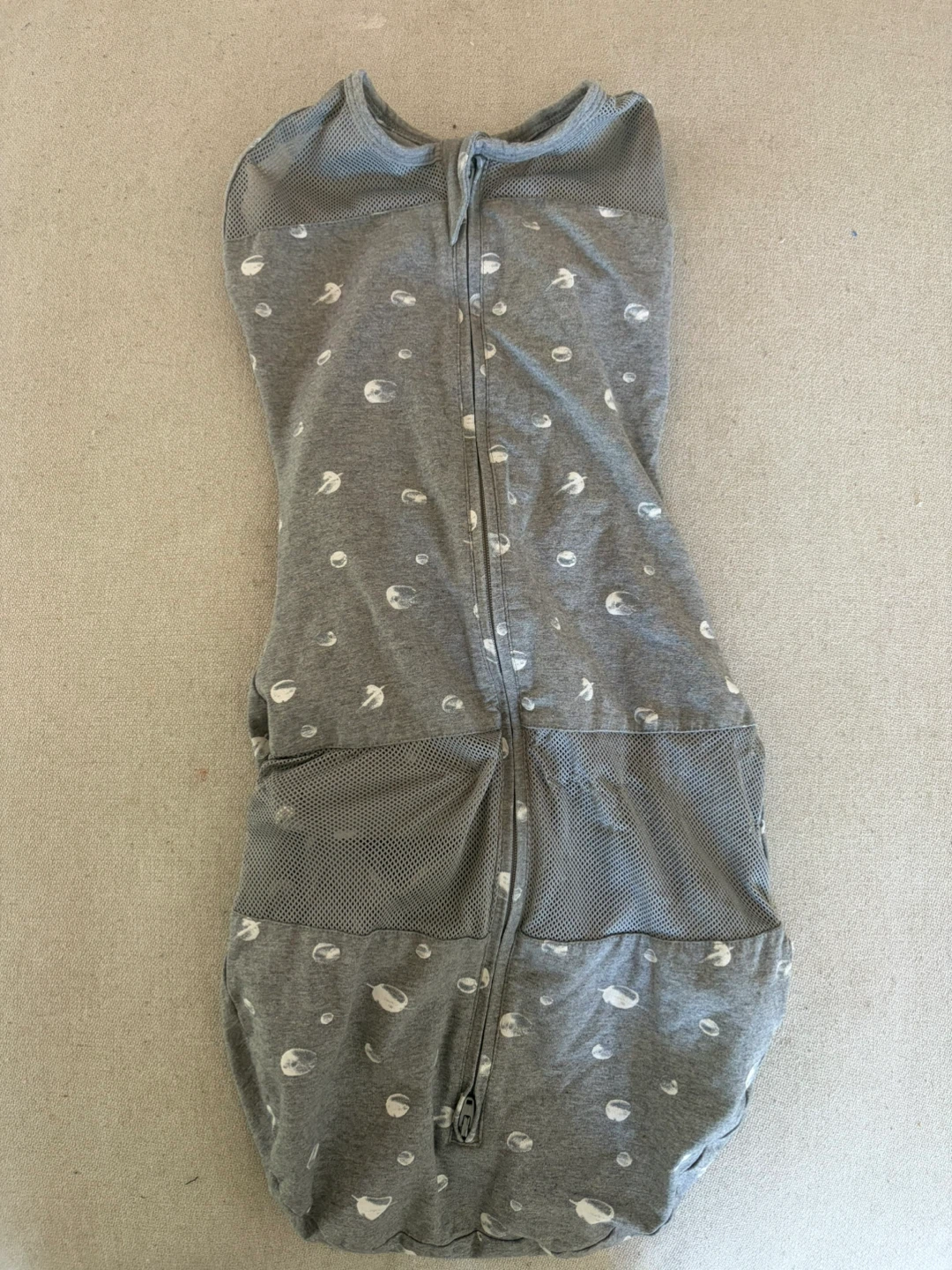 Happiest Baby Sleepea Swaddle Grey Planets L/G