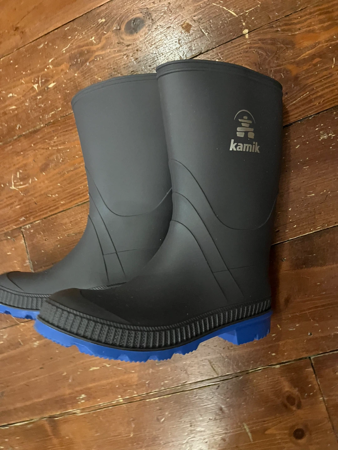 Rain boots. Size 4
