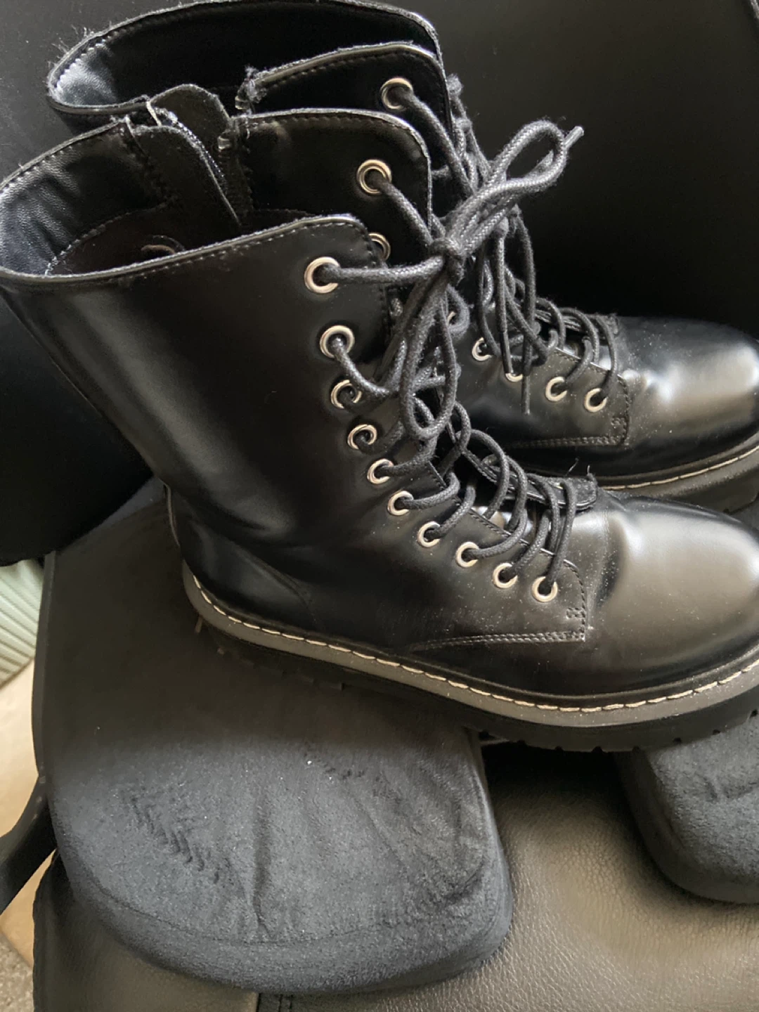 H&M Black Lace-Up Combat Boots - photo 2