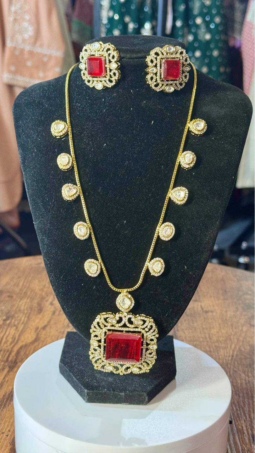 Red moissanite doublet necklace three piece set