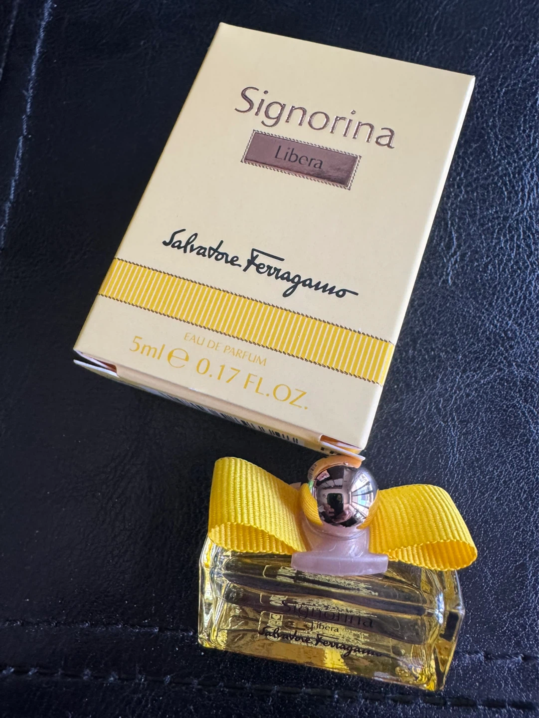 Salvatore Ferragamo Signorina Libera Eau de Parfum - 5mL