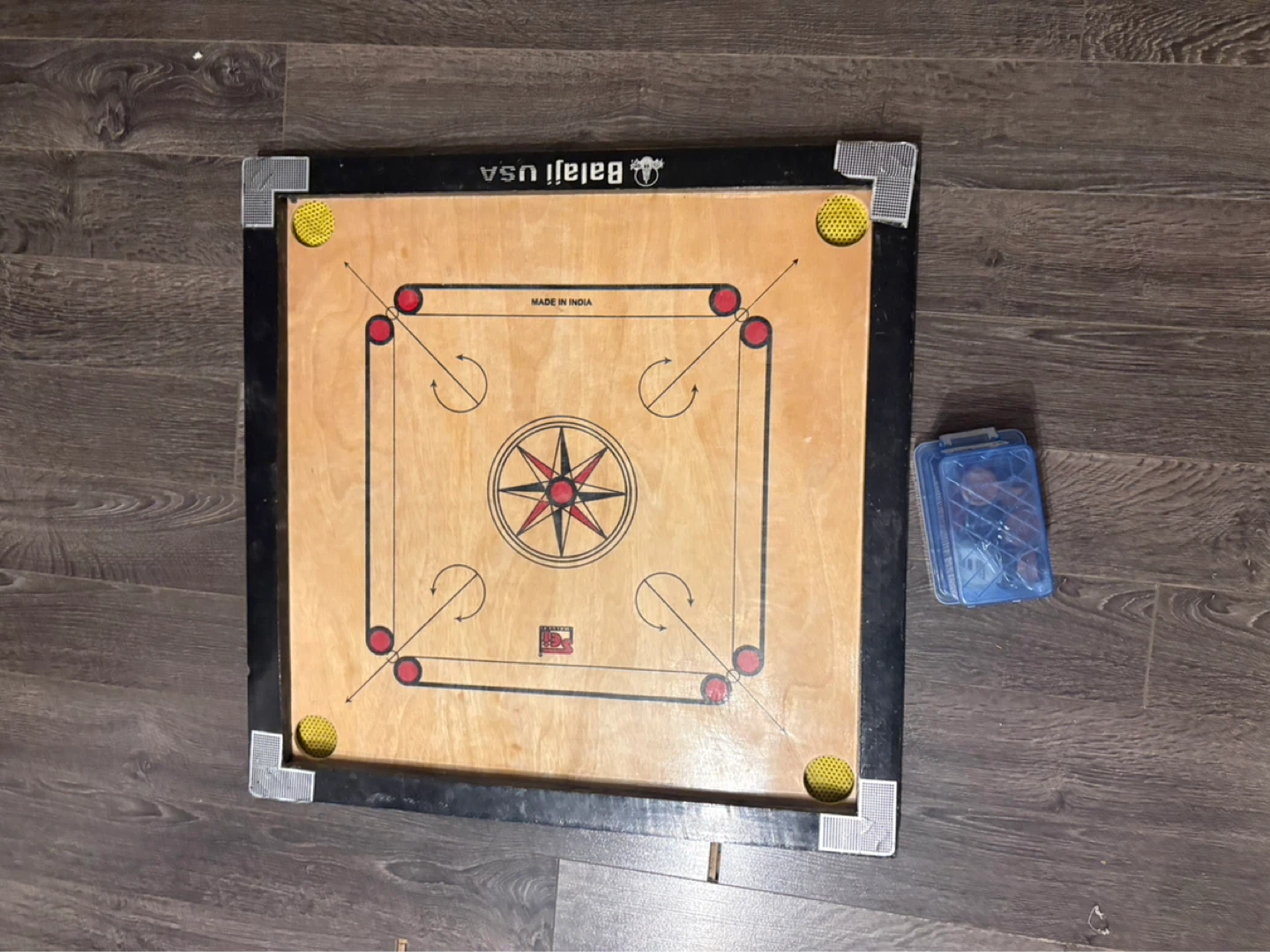 Small Carrol board and coins - photo 3