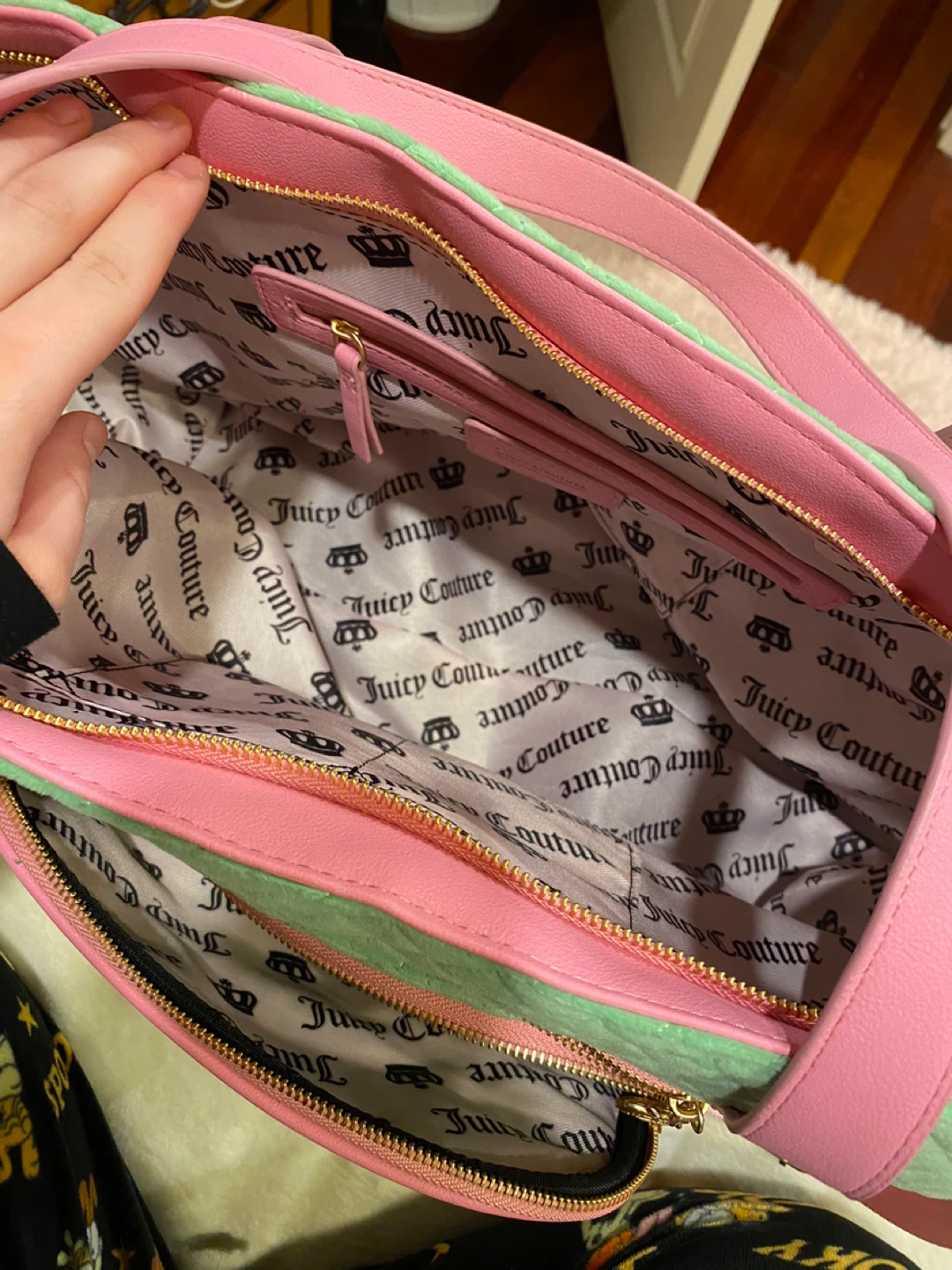Juicy Couture Quilted Velour Bag - photo 2
