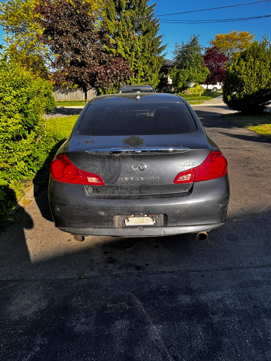Infiniti G37X Sedan - photo 2