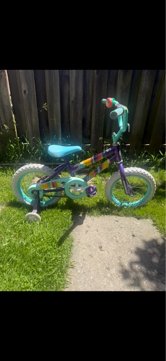 Stylish Kids Bike - 14 inch wheels