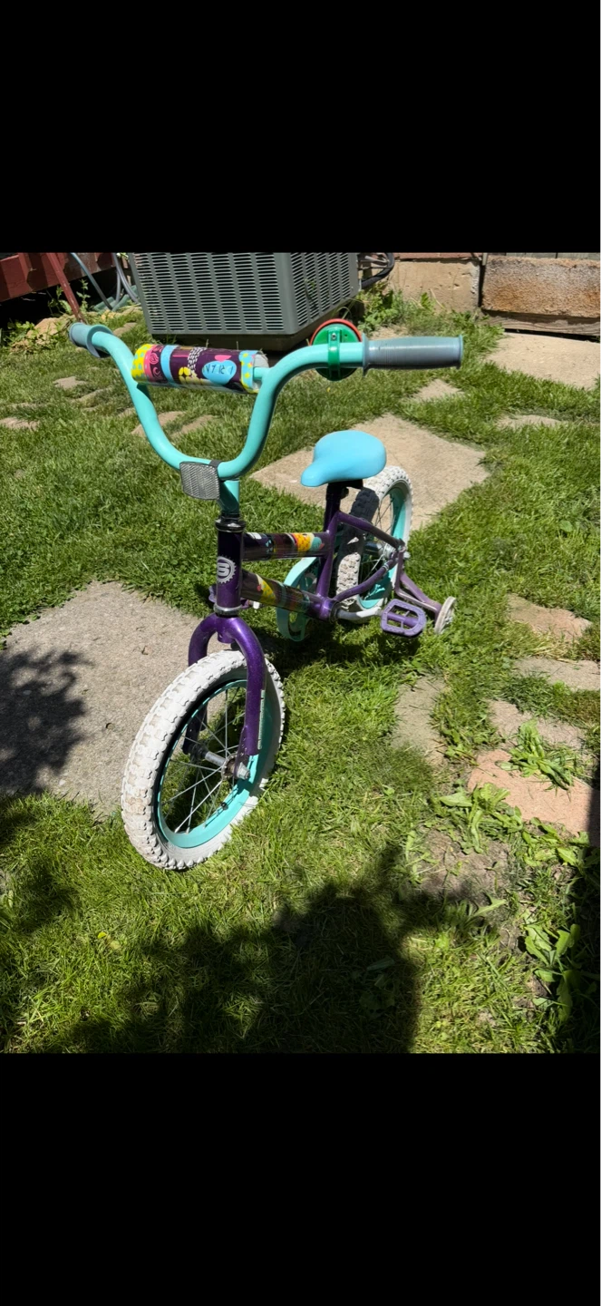 Stylish Kids Bike - 14 inch wheels - photo 4