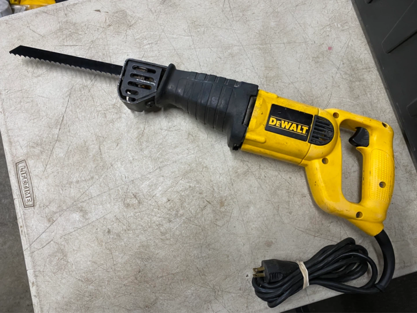 DeWalt reciprocating saw