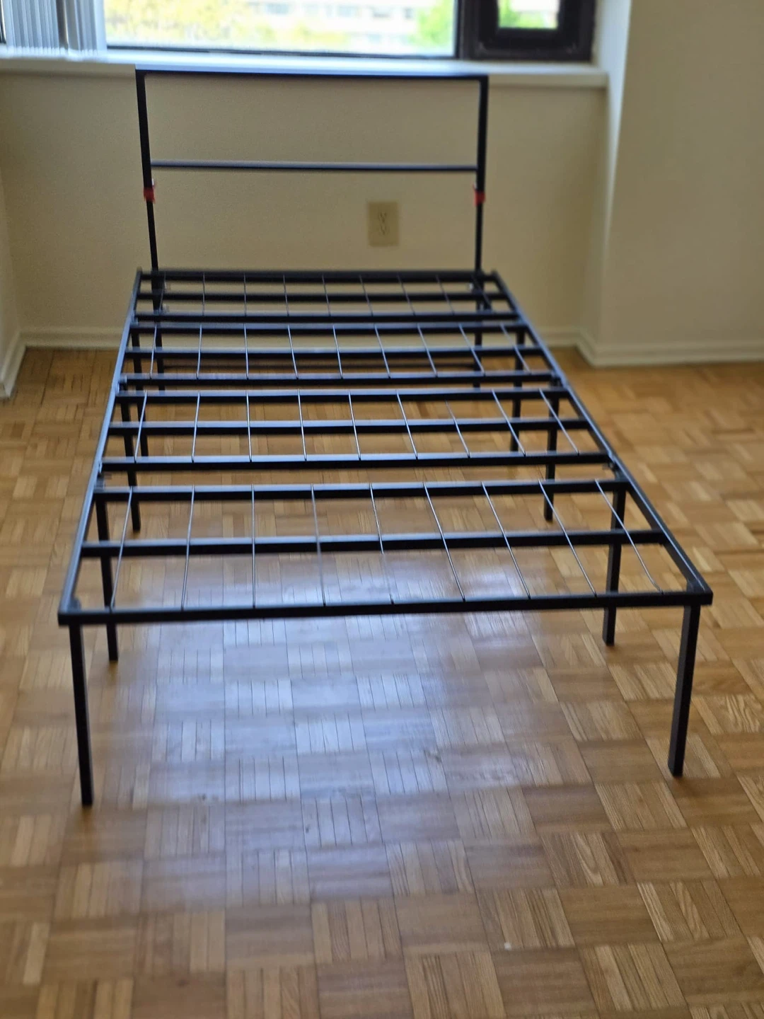 Twin Size Metal Bed Frame with Headboard - photo 3