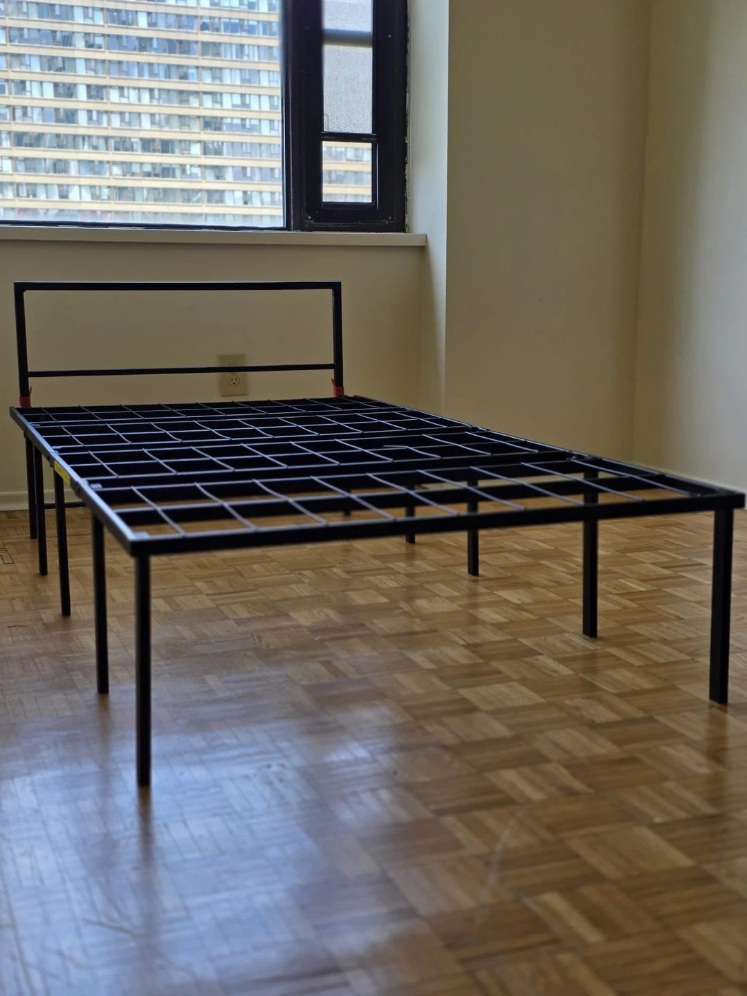 Twin Size Metal Bed Frame with Headboard - photo 4