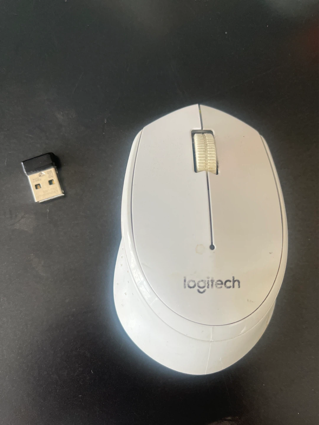 Staples 3-hole punch - photo 3
