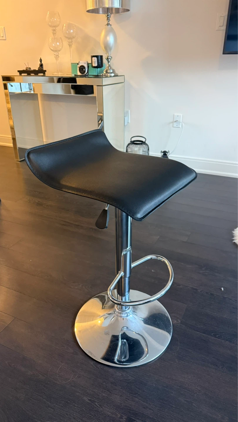 4 Adjustable Black Bar Stool