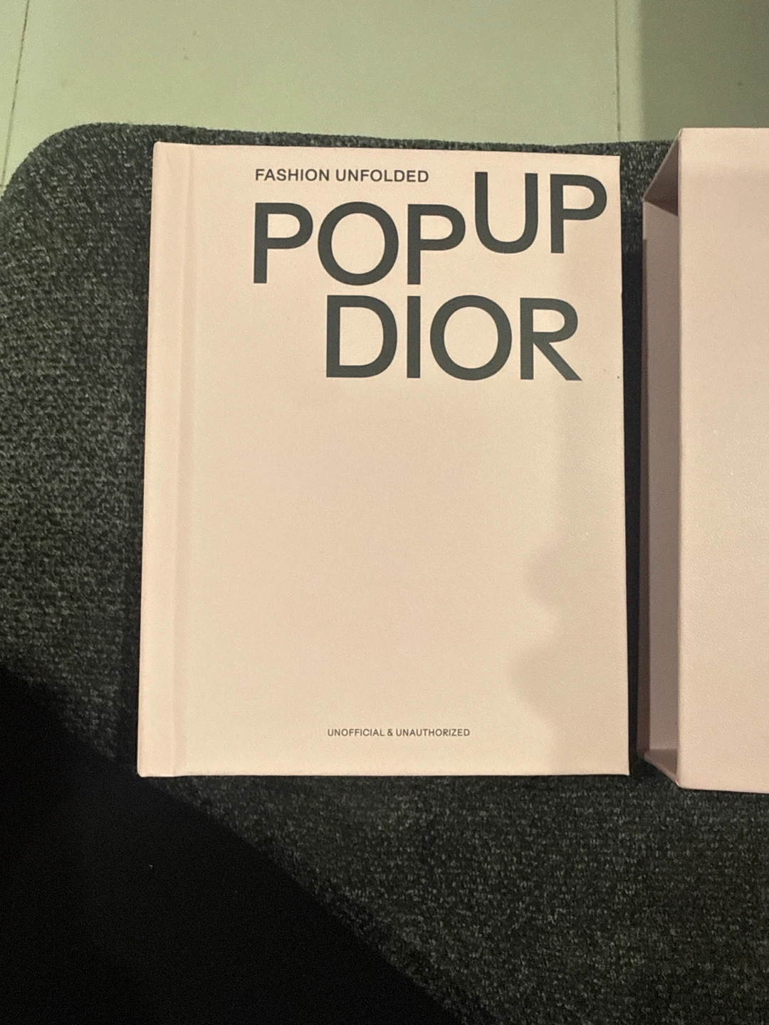 Dior Pop Up Book - photo 2