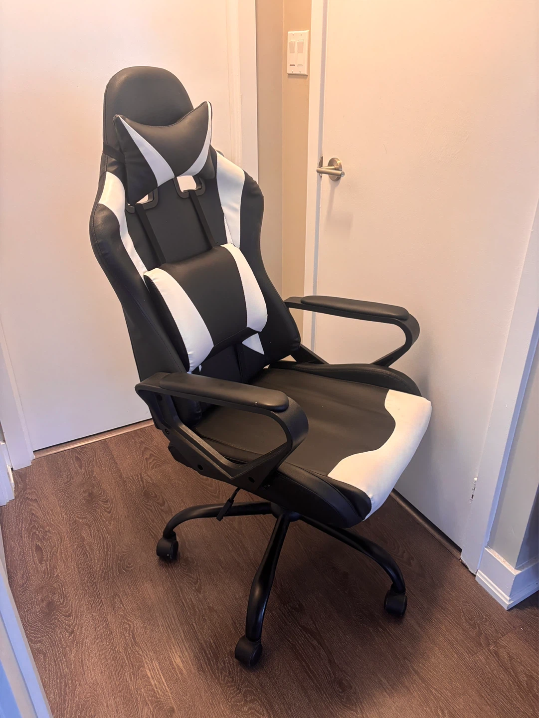 BestOffice Gaming Chair - photo 2