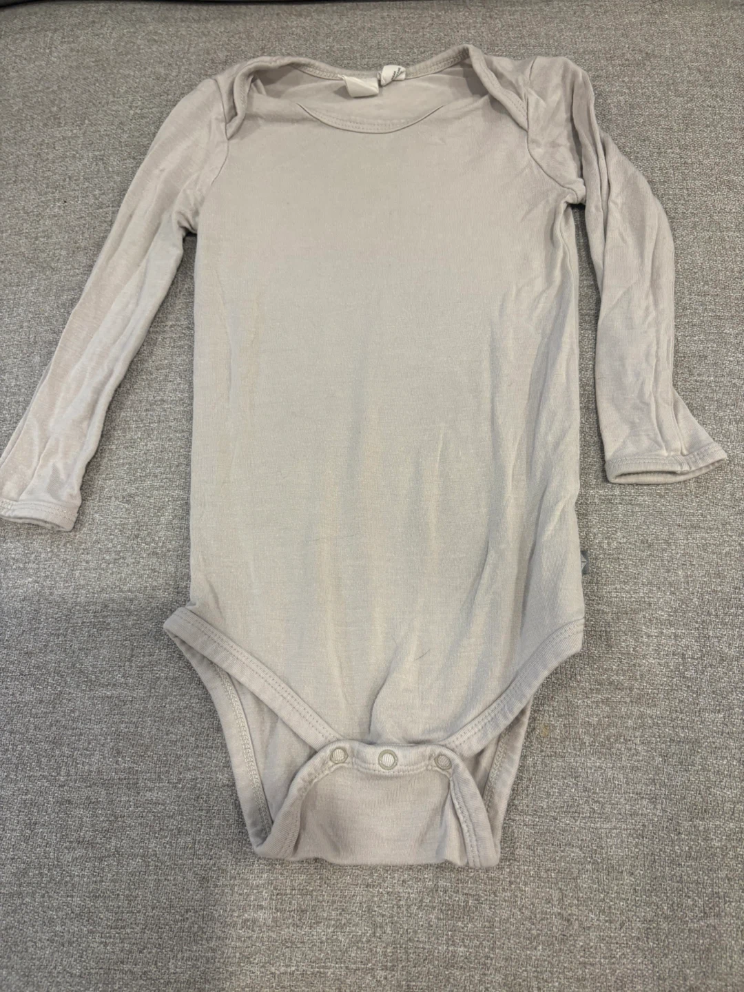 Kyte Baby Long Sleeve Bodysuit 12-18 months