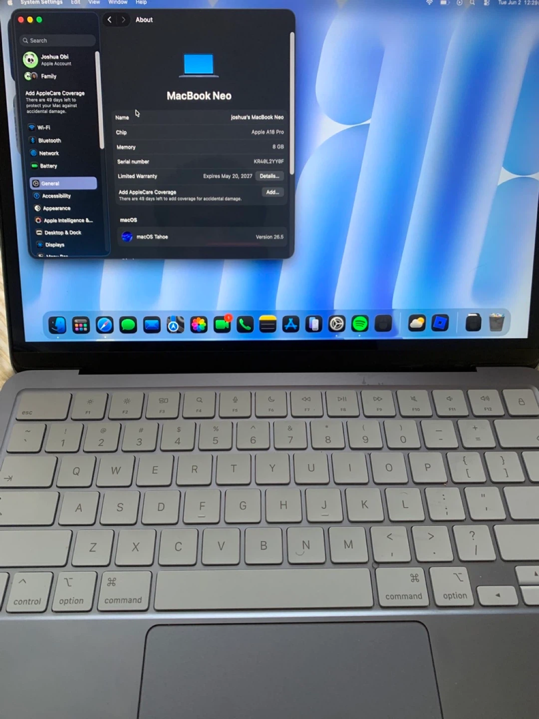Apple MacBook Neo Laptop - photo 2