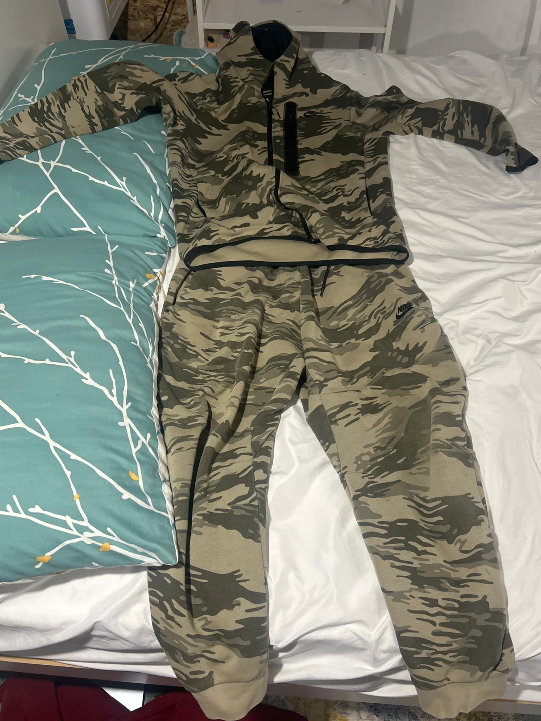 Nike Camo Tech Fleece Tracksuit Set