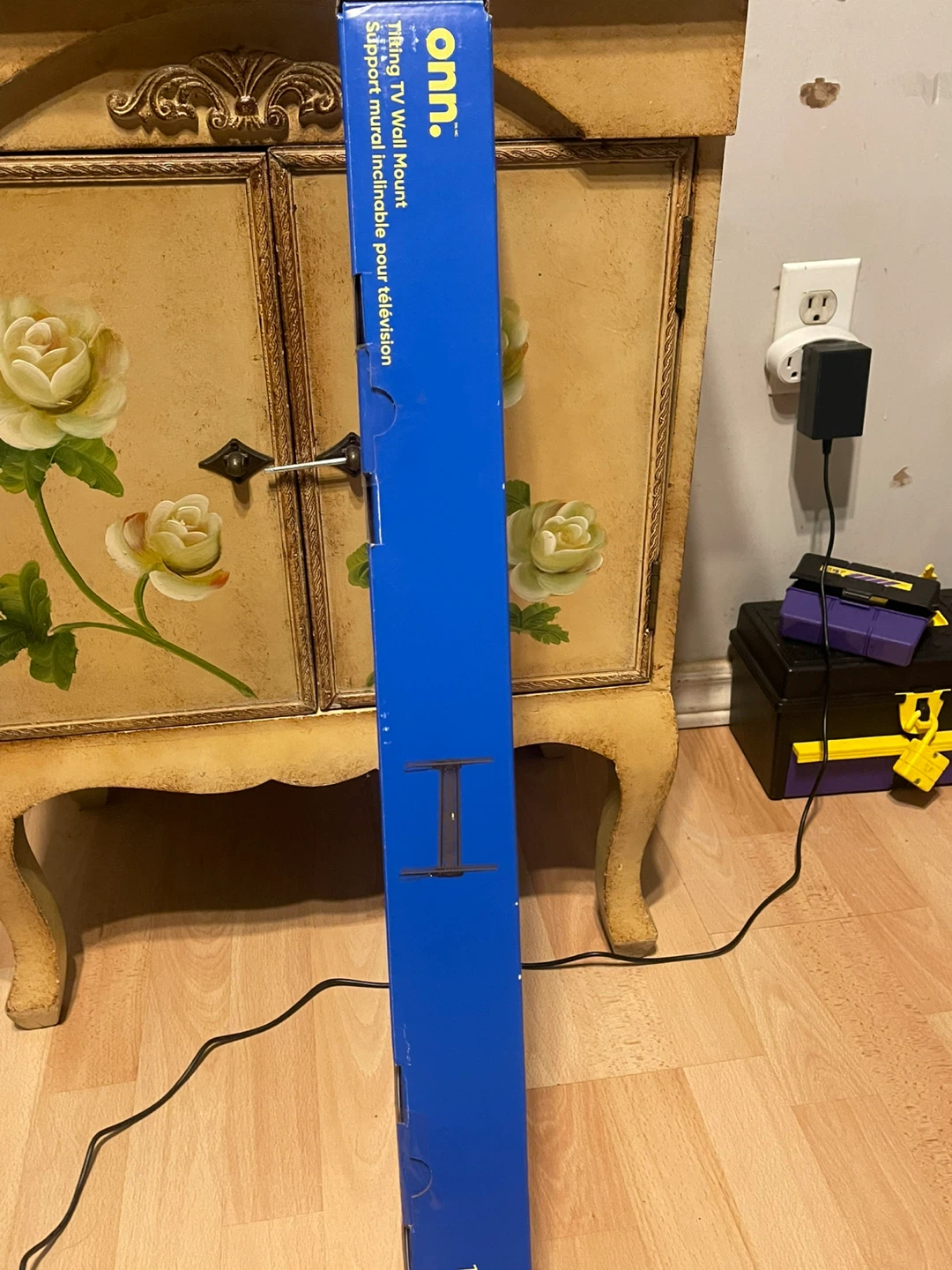 Onn. Tilting TV Wall Mount 50"-86" - photo 2