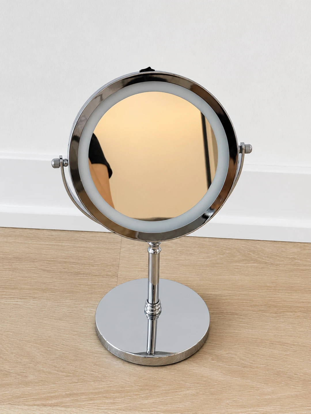 Lighted LED Vanity Mirror