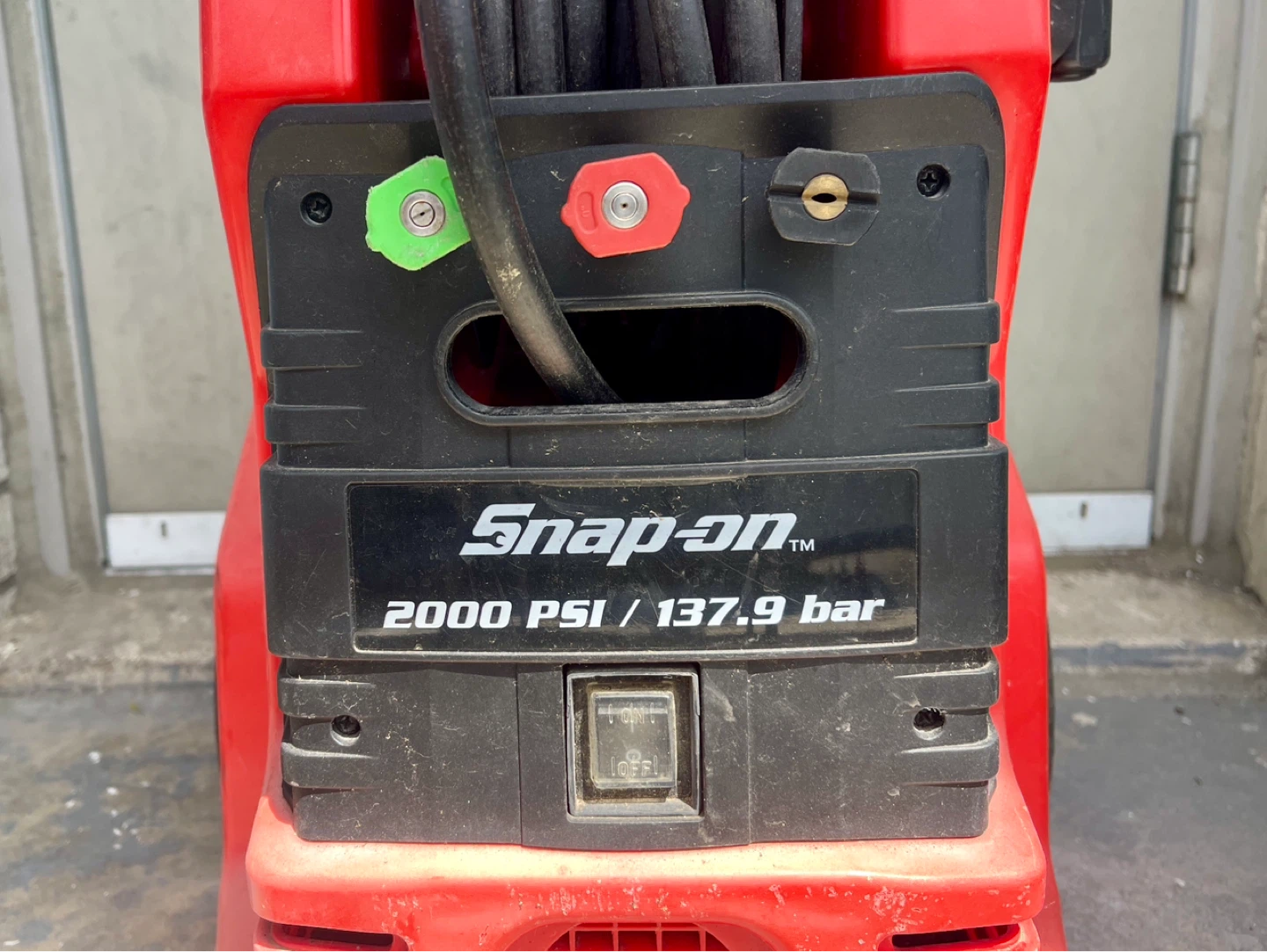 Snap-on 2000 PSI / 137.9 bar Electric Pressure Washer AS IS - photo 3