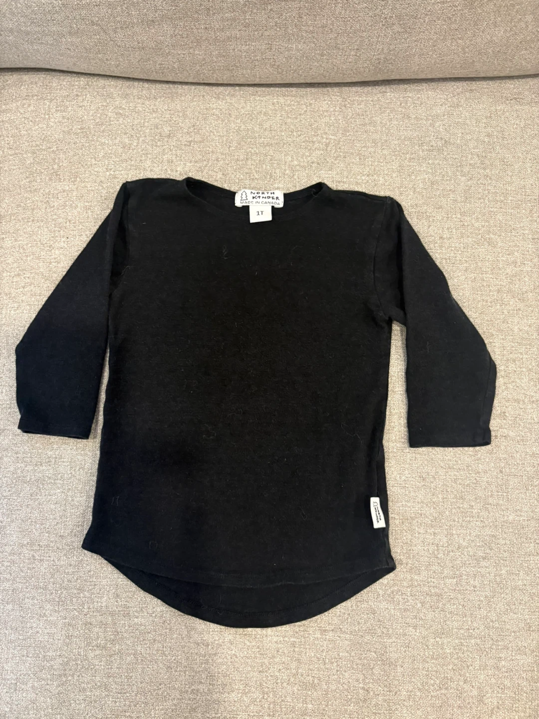 North Kinder black long-sleeve shirt 1T