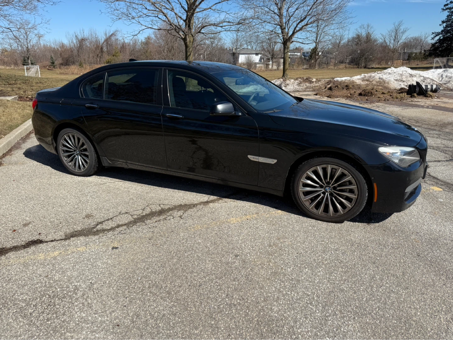 2010 BMW 750 Li Sedan - photo 3