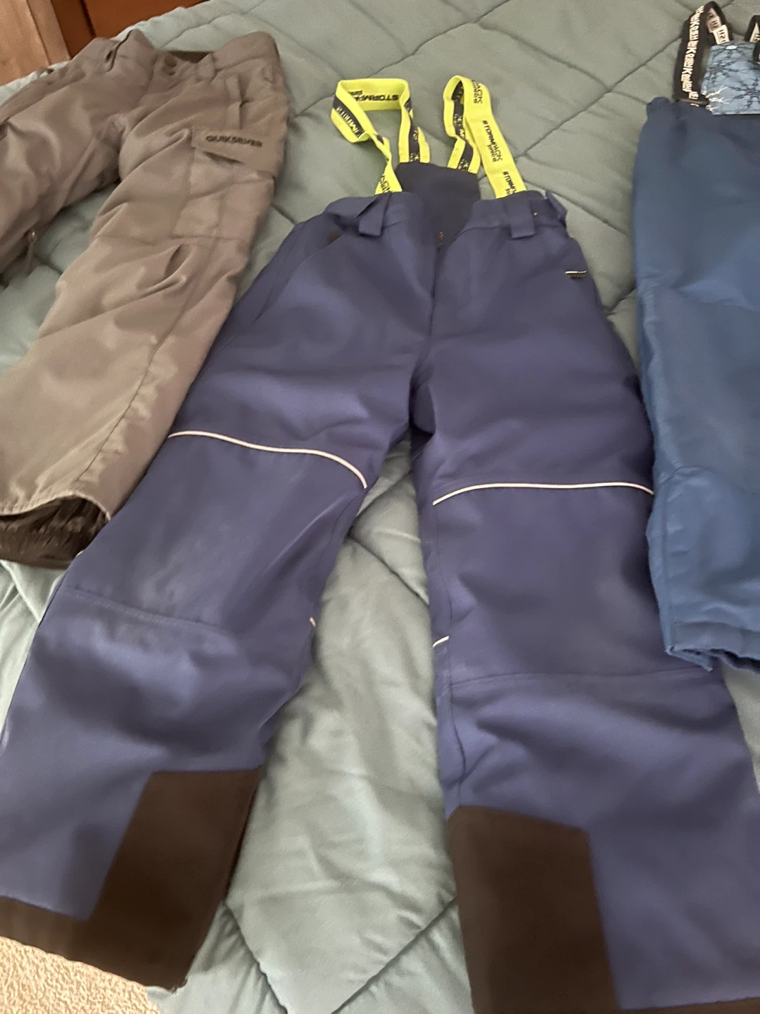 OshKosh B'gosh and Quiksilver Snow Pants - photo 4