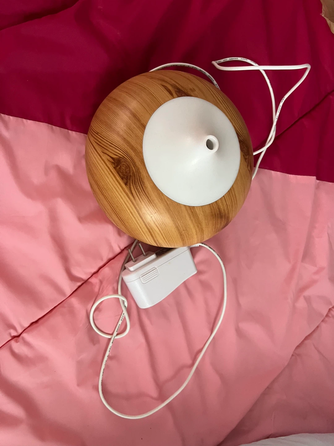 Wood Grain Aroma Diffuser with 7 Color Light - photo 3