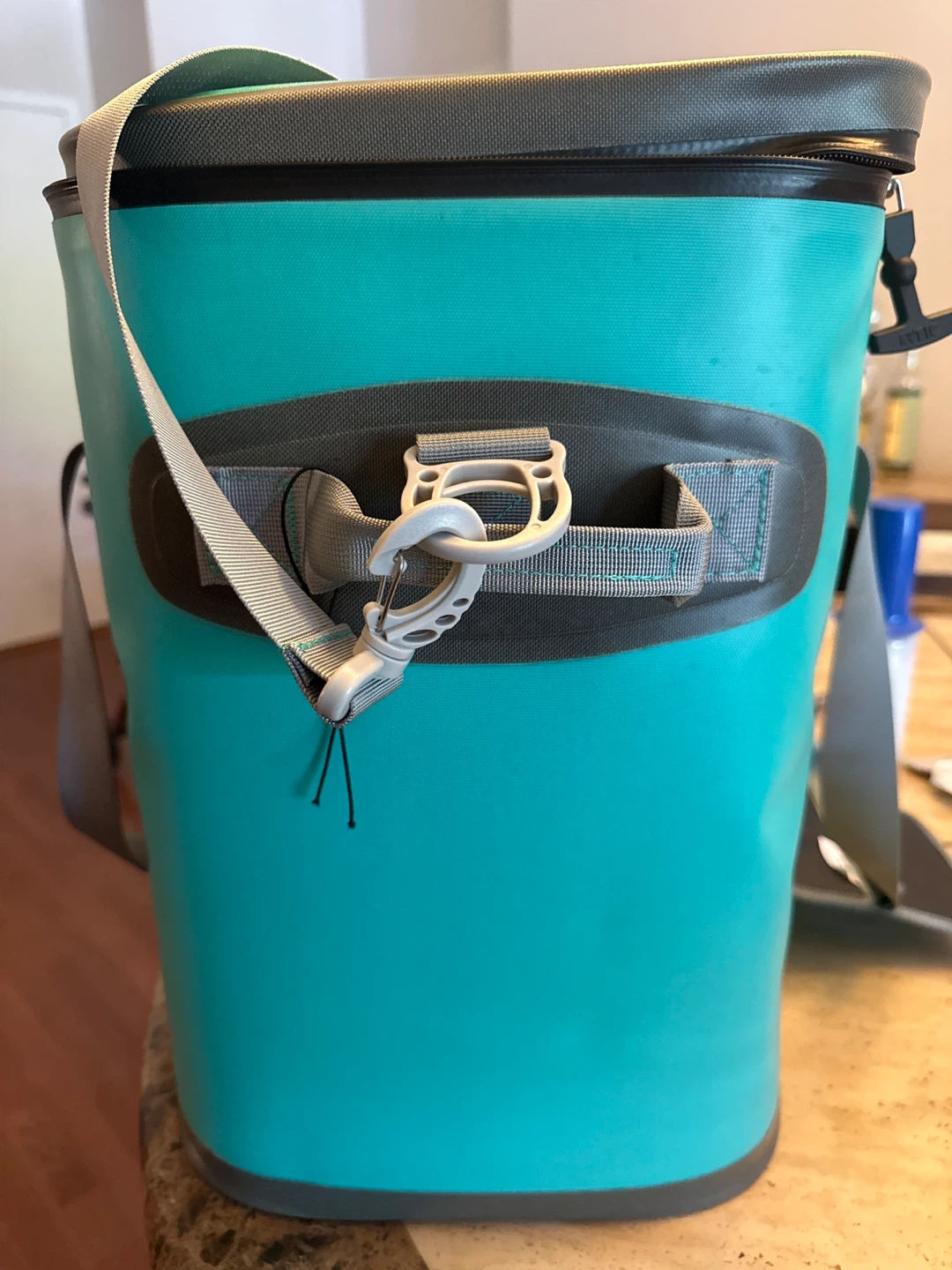 RTIC Soft Pack Cooler Bag 40 - photo 3