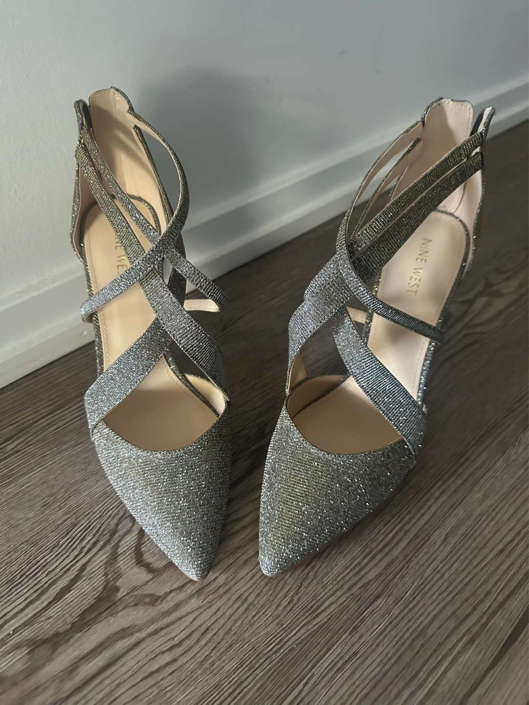 Nine West Silver Glitter Heels - photo 2