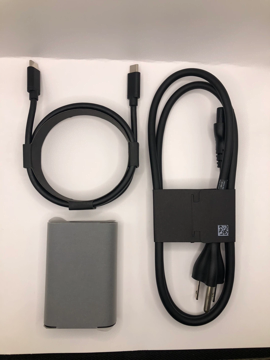 New brand charger for a laptop - photo 3