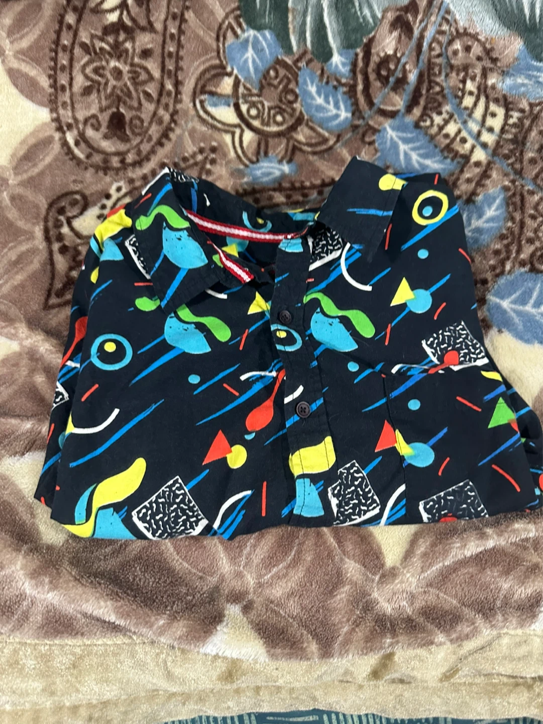 Black Hawaiian Shirt with Geometric Print - photo 5