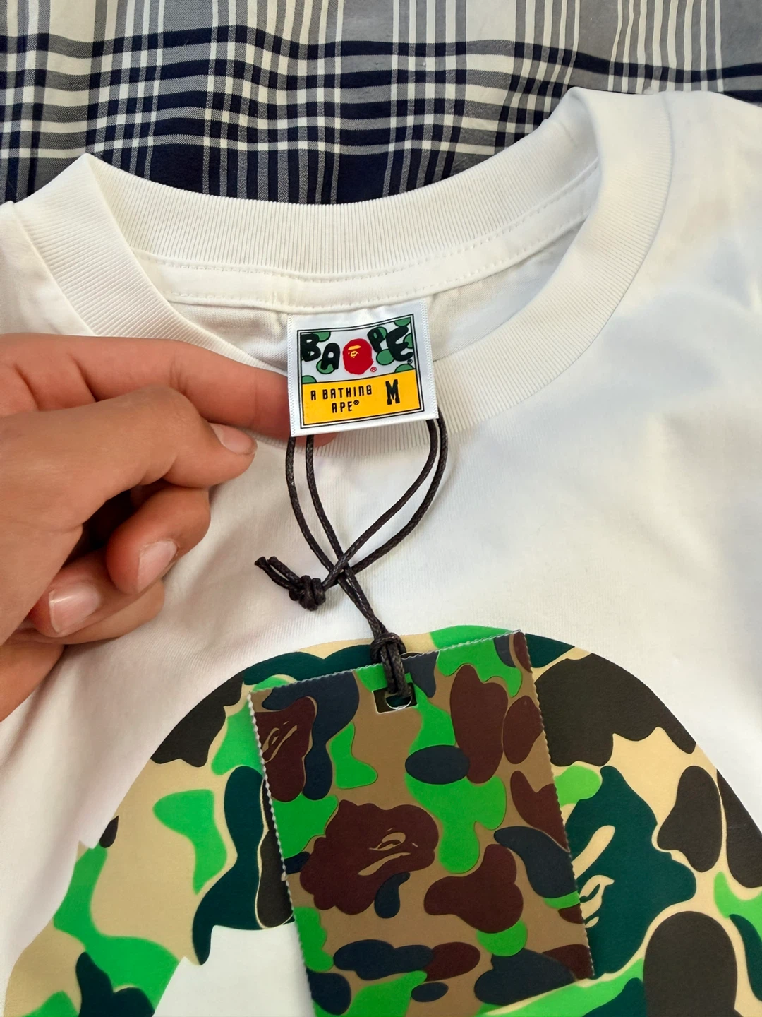 A Bathing Ape Camo Shark T-Shirt - White - Medium - photo 4