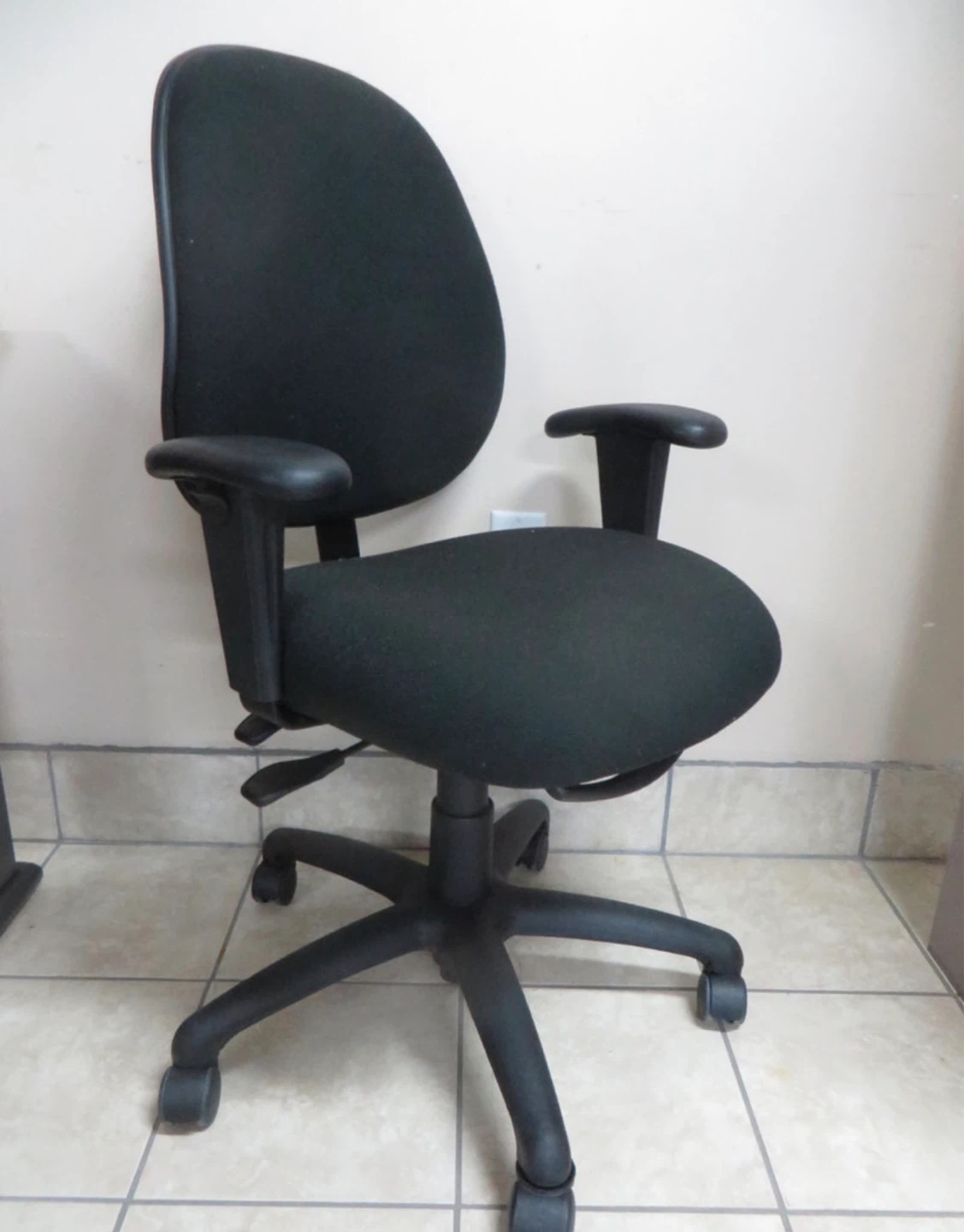 Assorted Office Chairs $60 Each - photo 5
