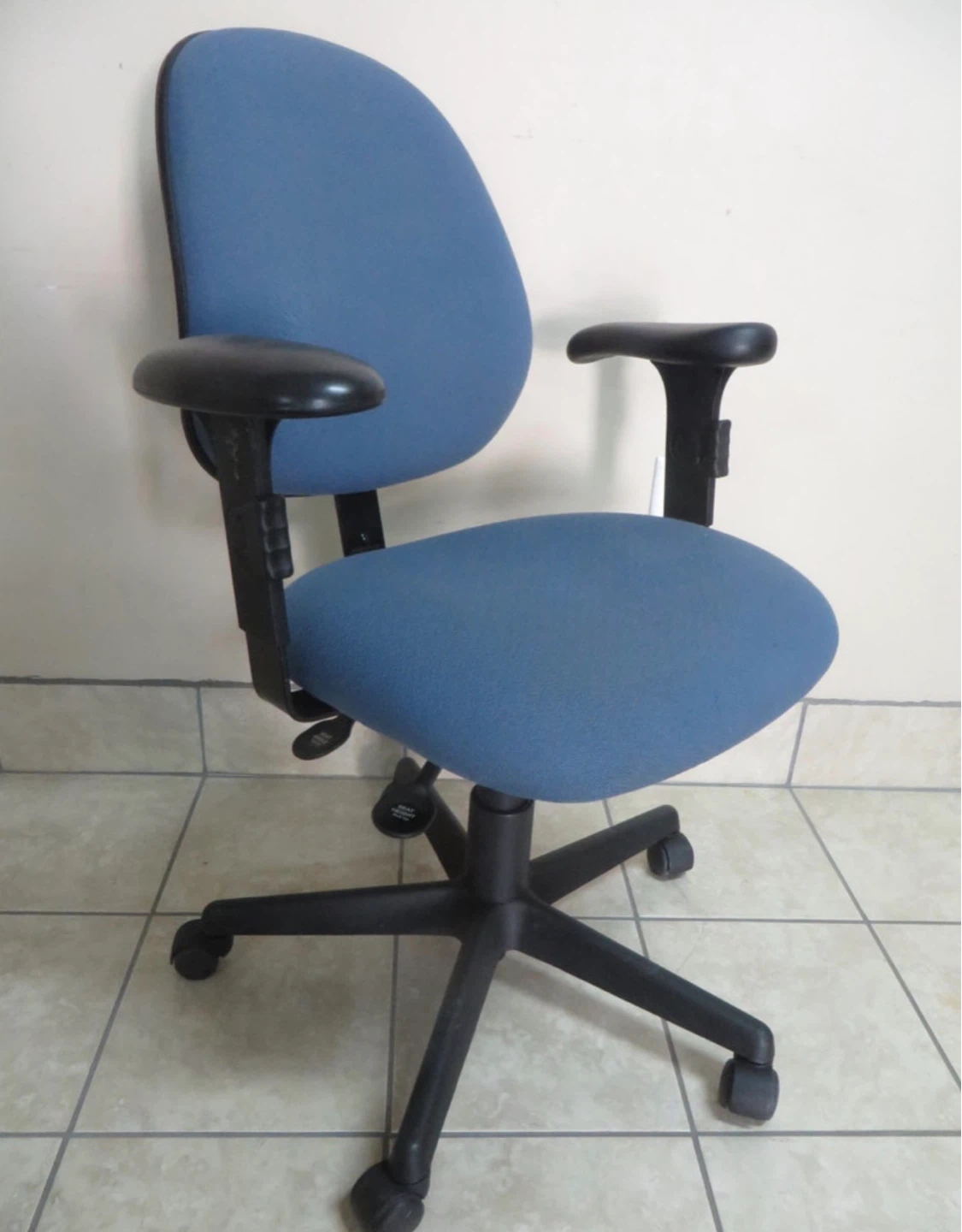 Assorted Office Chairs $60 Each - photo 2