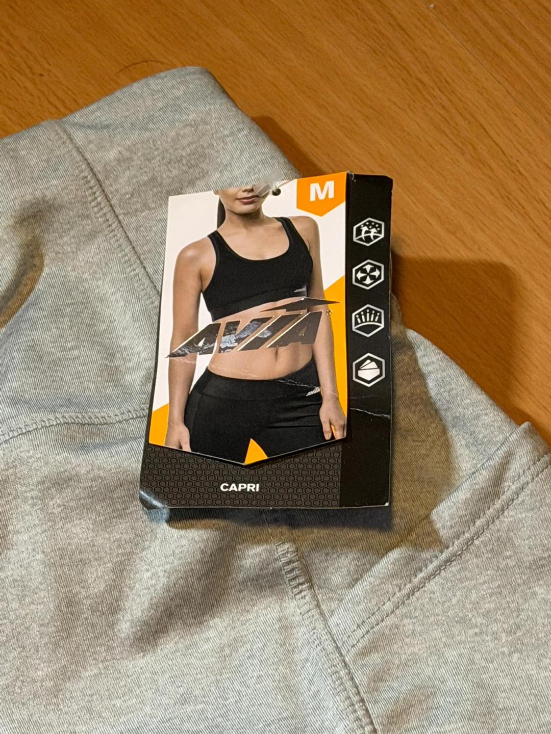 Avia Women's Capri Leggings Size M - photo 5